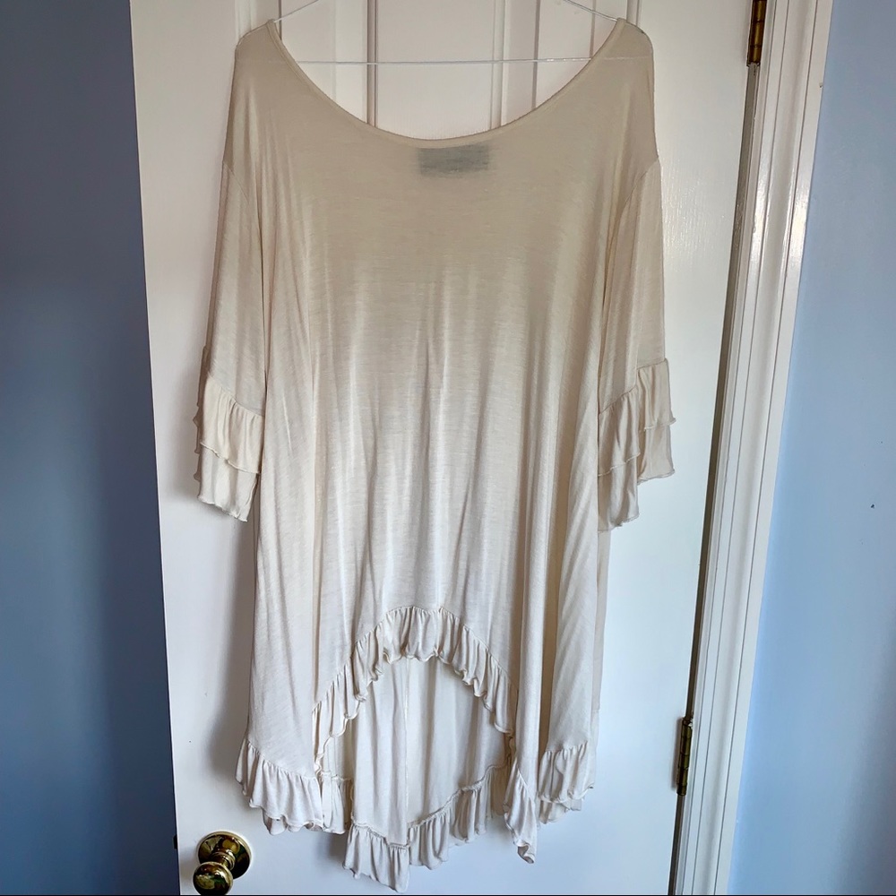 🤍 Drape tunic shirt